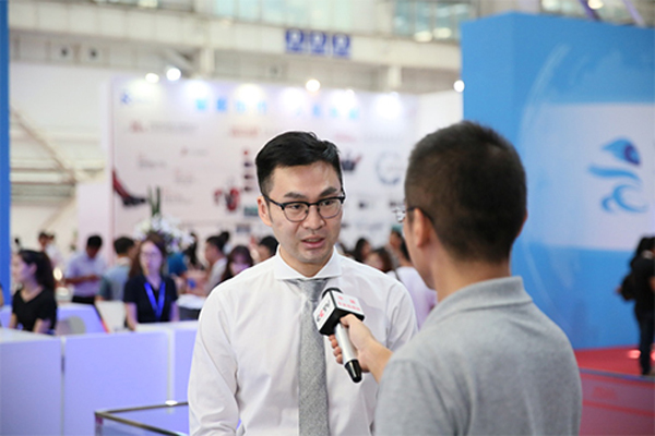 หวัง เหมิ่งกับความฝันหุ่นยนต์ของเขา_fororder_20210428智能制造新天地2