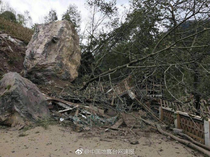 四川广元市青川县发生5.4级地震(组图)