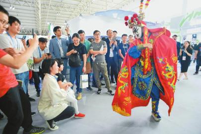 （转载）四川文旅生动亮相亚洲文旅展