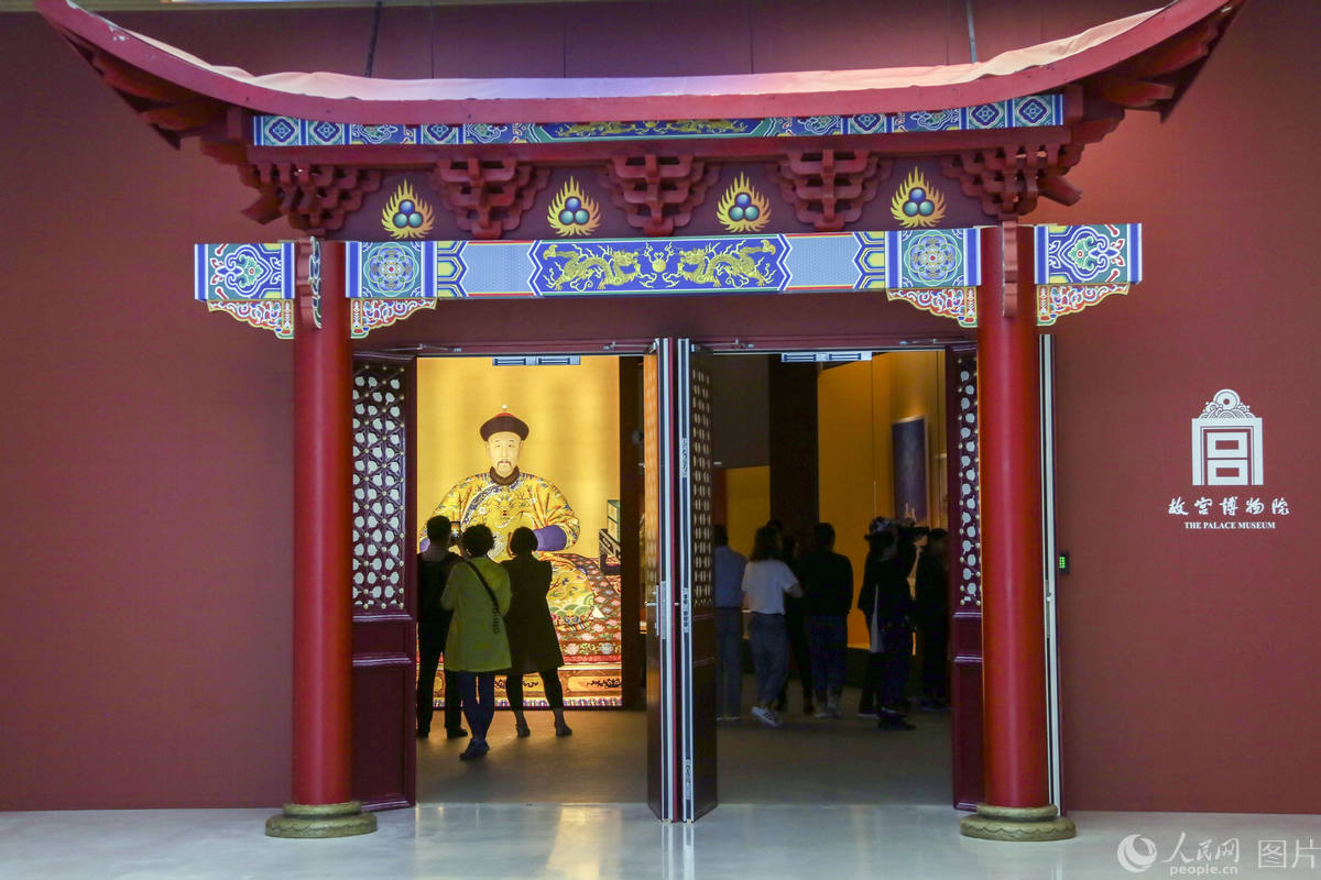 “雍正故宫文物大展”在沪举行 现场复原“军机处 “雍正故宫文物大展”在沪举行 现场复原“军机处