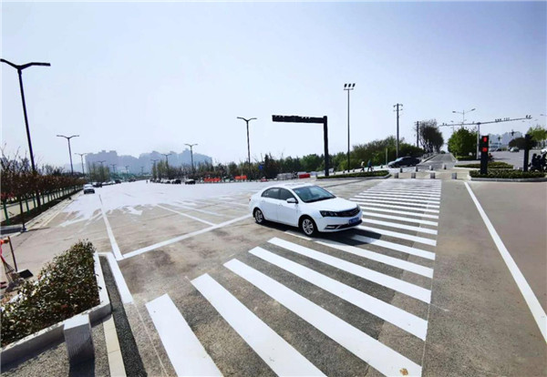 （做了修改）西安市长安区学府大道中段建成通车