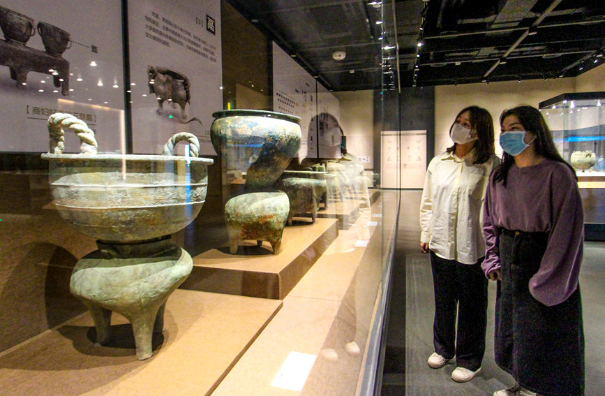 河南南阳：迎接国际博物馆日 感受文物魅力