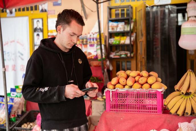 अमीर बनने के रास्ते पर बढ़ रहे हैं वेवुर जातीय युवक ममताली तुर्सुन अमीर बनने के रास्ते पर बढ़ रहे हैं वेवुर जातीय युवक ममताली तुर्सुन_fororder___172.100.100.3_temp_9500049_1_9500049_1_1_aa9aa3ff-2293-48eb-ab9f-00e0b24c8e03