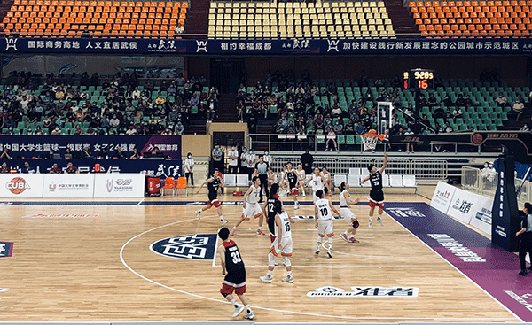 中国大学生篮球一级联赛(女子24强赛)第二轮赛精彩纷呈_fororder_比赛现场-摄影-刘世光-(1)