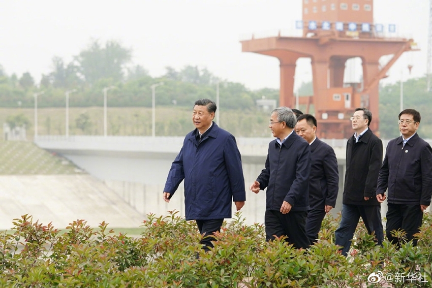 Xi Jinping Inspeksi Proyek Penyaluran Air dari Tiongkok Selatan ke Tiongkok Utara_fororder_习南水北调2021051401
