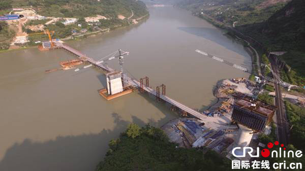 图片默认标题_fororder_成昆铁路毛坪特大桥（峨边彝族自治县委宣传部供图）