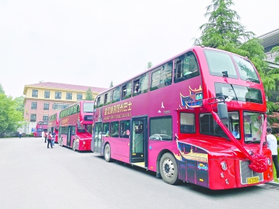 武汉开通4条旅游观光巴士线路