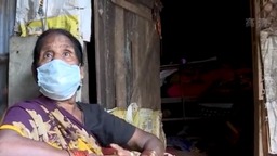 热带气旋“陶特”过境 印度孟买贫民窟遭殃