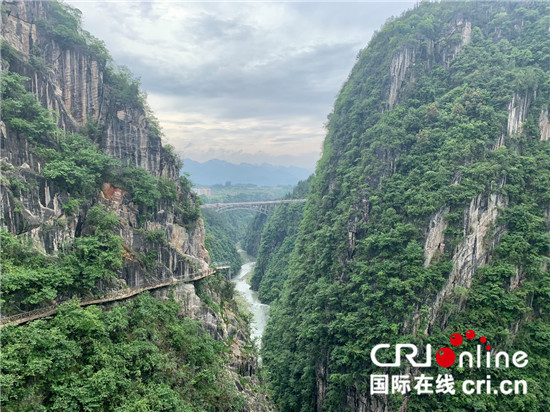 山歌传到黔江外 游人纷至黔江来_fororder_09