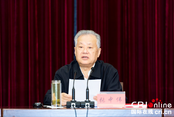 图片默认标题_fororder_2四川省关工委执行主任张中伟讲话（摄影-廖志全）