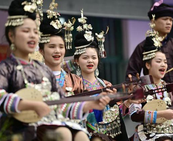 “ดนตรีชนเผ่าต้ง” สืบสานจากรุ่นสู่รุ่น ที่ฉงเจียง มณฑลกุ้ยโจว_fororder_dongzu2