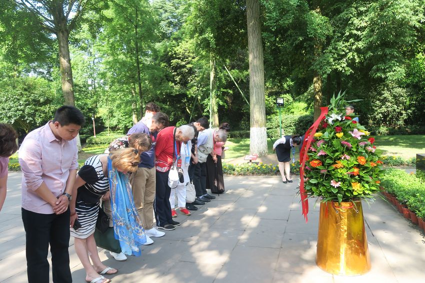 （转载）走进小平故里 感受红色文化——俄罗斯主流媒体广安行