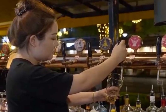 中国でクラフトビールの消費比率が上昇_fororder_网3-0528-新