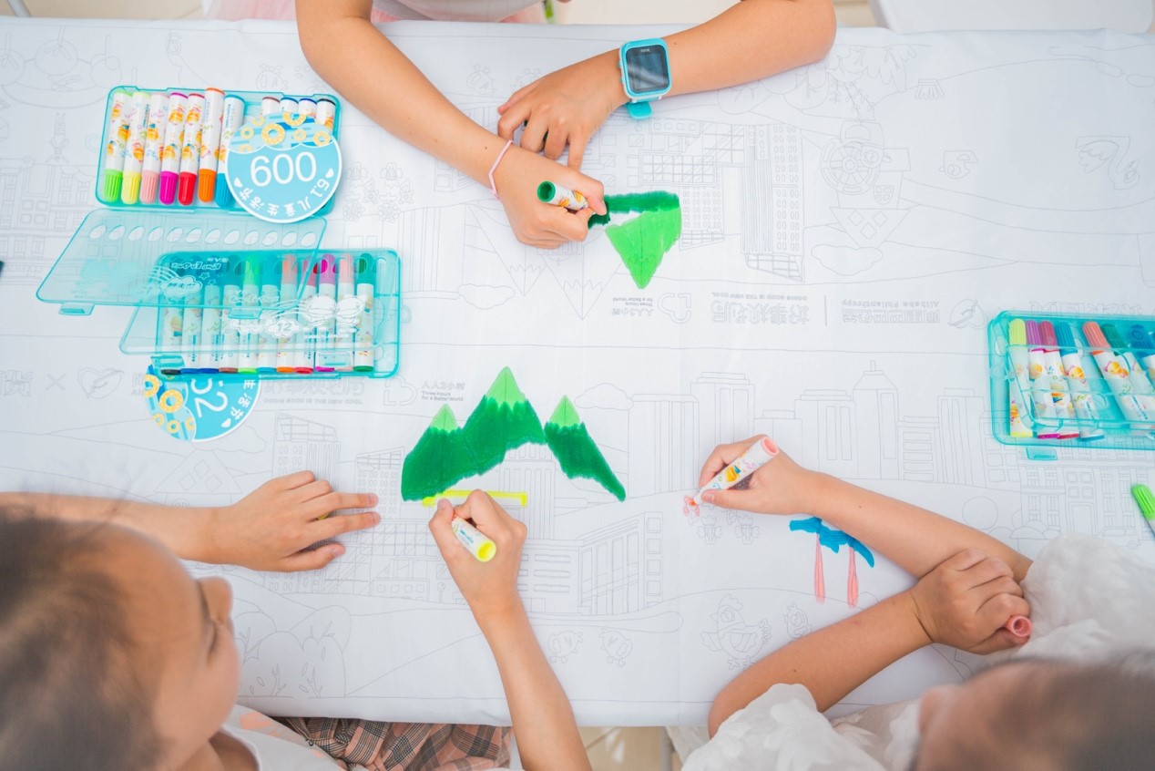 “六一”连着618 近百时尚亲子品牌扎堆入驻银泰百货_fororder_1