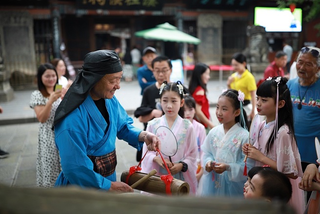 こどもの日に消防体験_fororder_ｄ－１