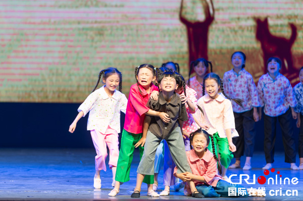 图片默认标题_fororder_3沿滩区关工委选送的《留守儿童的呼唤》（摄影-廖志全）