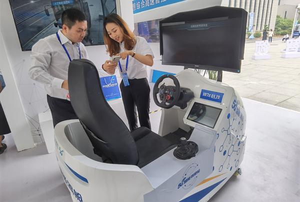 河南省交通运输科技创新周开幕！多项“黑科技”亮相