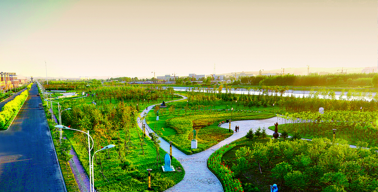 长春市双阳区法治文化公园街区：亮丽的滨河风景线