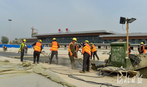 邯郸机场新建航站楼主体完工