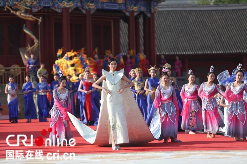 沈阳旗袍文化节融入国际化元素 推出30余项交流活动