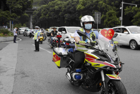 【原创】重庆九龙坡区警方发布高考期间交通出行提醒及交通管控措施_fororder_微信图片_20210604162336