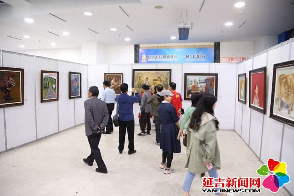 延吉市庆祝中国共产党成立100周年“传承红色基因 永远跟党走”美术书法摄影展开展