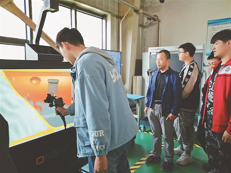 黑龙江职教生:自带流量 强势就业_fororder_22
