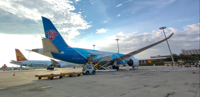 中国南方航空が旅客便を貨物便に ミラノ・海口間で運航_fororder_721382700