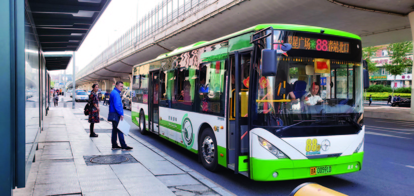 长春市：新能源公交车助力建设新型宜居城市