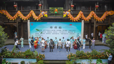 【原創】“逛古鎮、包粽子、學非遺”2021年老外@Chongqing耍得巴適城市體驗活動在重慶巴南啟動