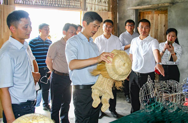 图片默认标题_fororder_调研现场(1)