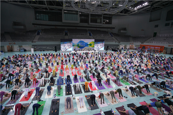 “瑜你有约·邂逅江南”国际名师瑜伽大会在苏州高新区举行_fororder_7