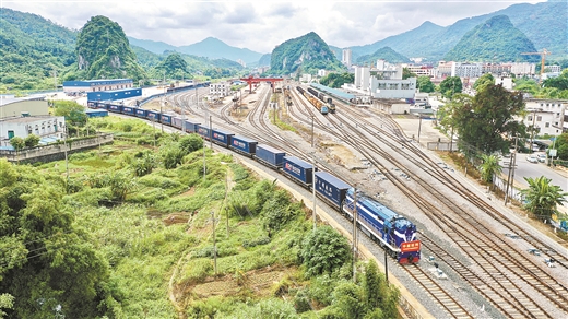 畅通跨境运输动脉 构建通道陆路门户——崇左市加快西部陆海新通道互联互通建设