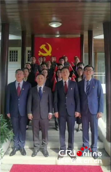 中国驻伊斯坦布尔总领馆举行线上招待会庆祝中国共产党成立一百周年_fororder___172.100.100.3_temp_16_1_16_1_1_b9fc70ce-93a1-4089-90d0-e161159218e6