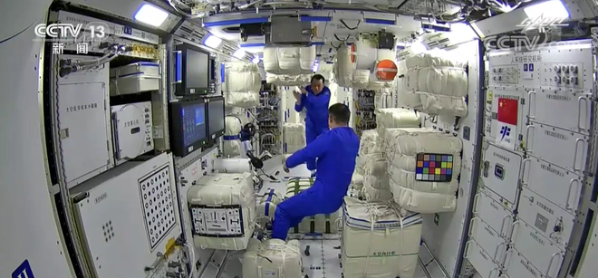 Angkasawan Mulakan Kehidupan di Stesen Angkasa Angkasawan Mulakan Kehidupan di Stesen Angkasa_fororder_xc