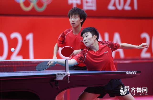 中国乒乓球队备战奥运会热身赛在威海南海新区开赛 中国乒乓球队备战奥运会热身赛在威海南海新区开赛