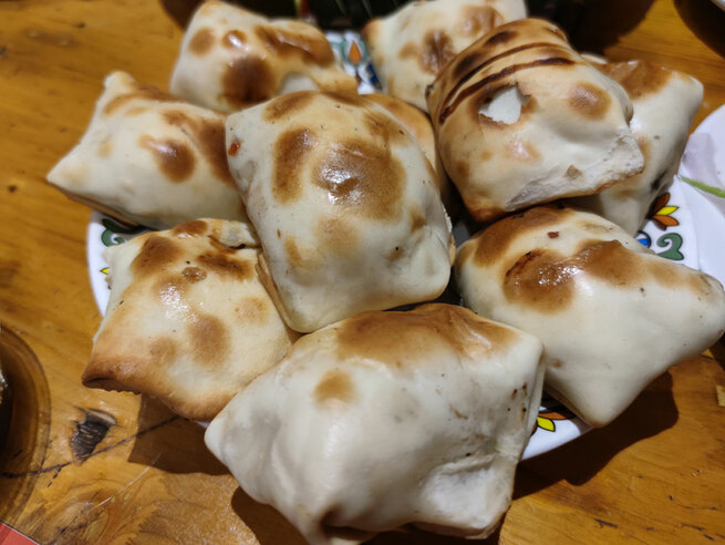 【新疆へ行こう④　バザール内の夜市グルメ】_fororder_美食2