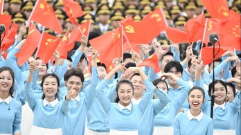 中共走出一条强而不霸的和平发展新路_fororder_1127614999_16251083536141n