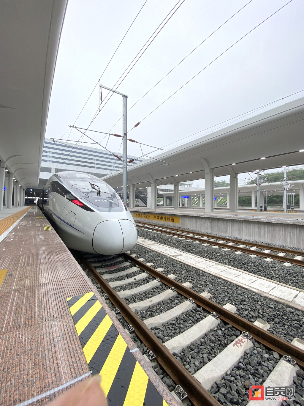 (转载)自贡高铁通车!