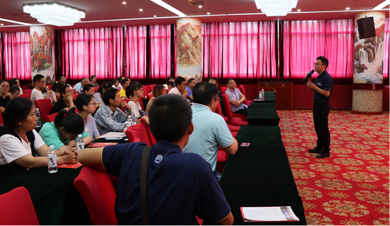 南昌大学:用科普点燃学生热情 提升招生宣传成效 南昌大学:用科普点燃学生热情 提升招生宣传成效_fororder_2