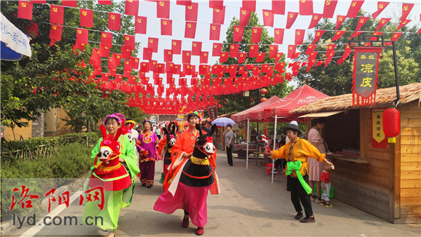 2nd Luoyan Rural Culture and Tourism Festival Earns 508 Mln Yuan in Five Days C_fororder_图片6