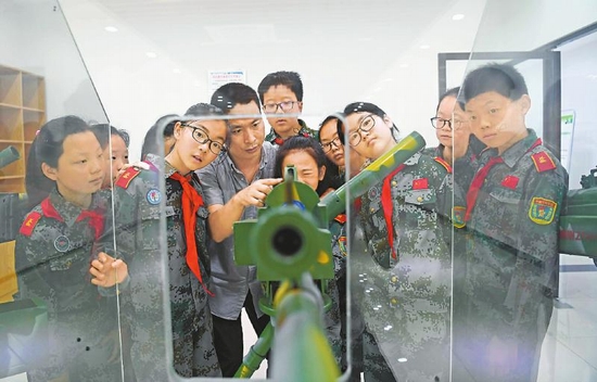"六一"儿童节前夕探访成都多所小学:快乐在课间流淌