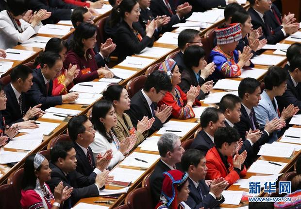 锻造领航复兴的中流砥柱——写在“不忘初心、牢记使命”主题教育即将启动之际