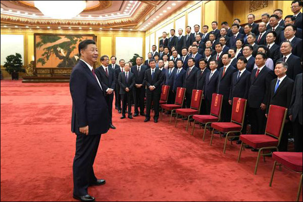‘สี จิ้นผิง’พบเลขาธิการคณะกรรมการพรรคคอมมิวนิสต์จีนประจำอำเภอดีเด่นทั่วประเทศ