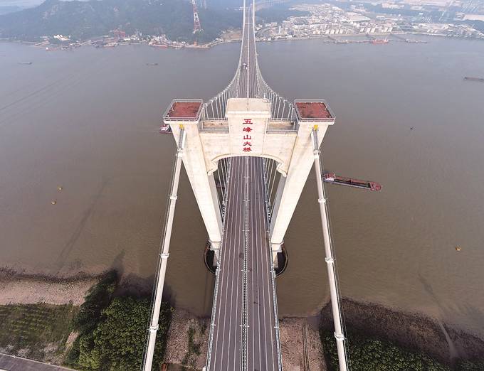 多项前瞻性技术在五峰山长江大桥公路接线工程成功应用
