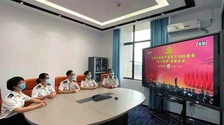 全国29名功勋党员获“七一勋章”在南宁各界引起热议_fororder_rBABCmDdIquAZk-bAAAAAAAAAAA399.800x599.750x562