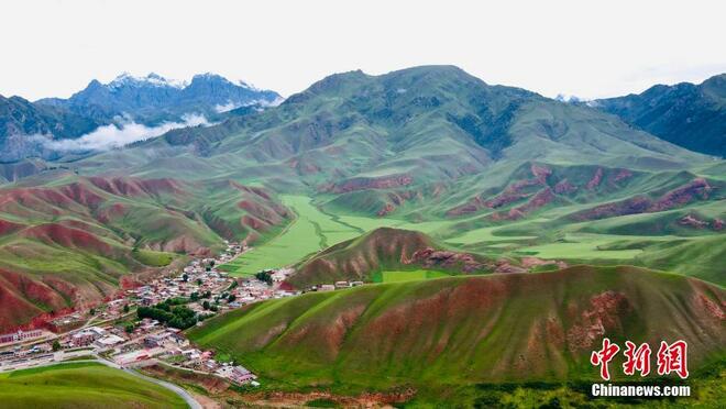 Gunung Qilian Seindah Lukisan_fororder_ql3