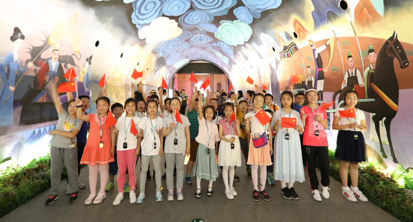 （供稿  旅游列表 三吴大地南京 移动版）南京大报恩寺遗址景区举办儿童节特别活动