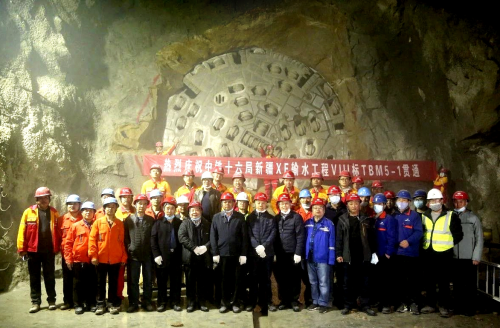 北方重工:“奋进号”TBM掘进机奋力挖掘新的深度 北方重工:“奋进号”TBM掘进机奋力挖掘新的深度