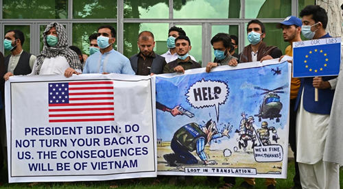 海外网评:过河拆桥,美军丢下阿富汗雇员跑了